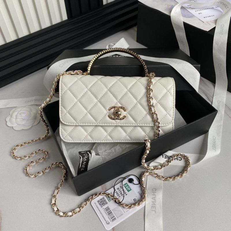Ch*el woc bags